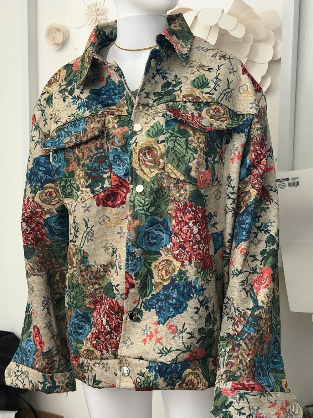 Vintage style trucker Floral T Jacket in Multicolor - Picture 6 of 6
